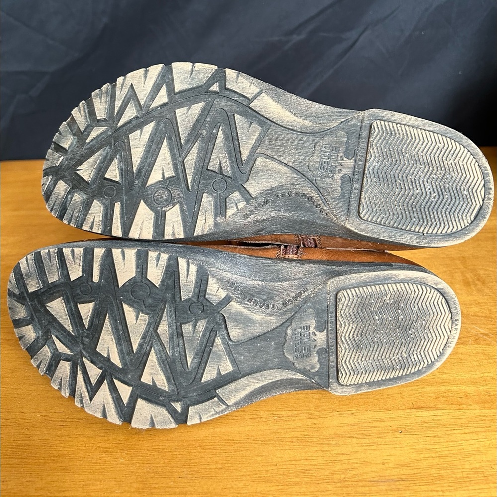 Earth Boots - Picture 6 of 7